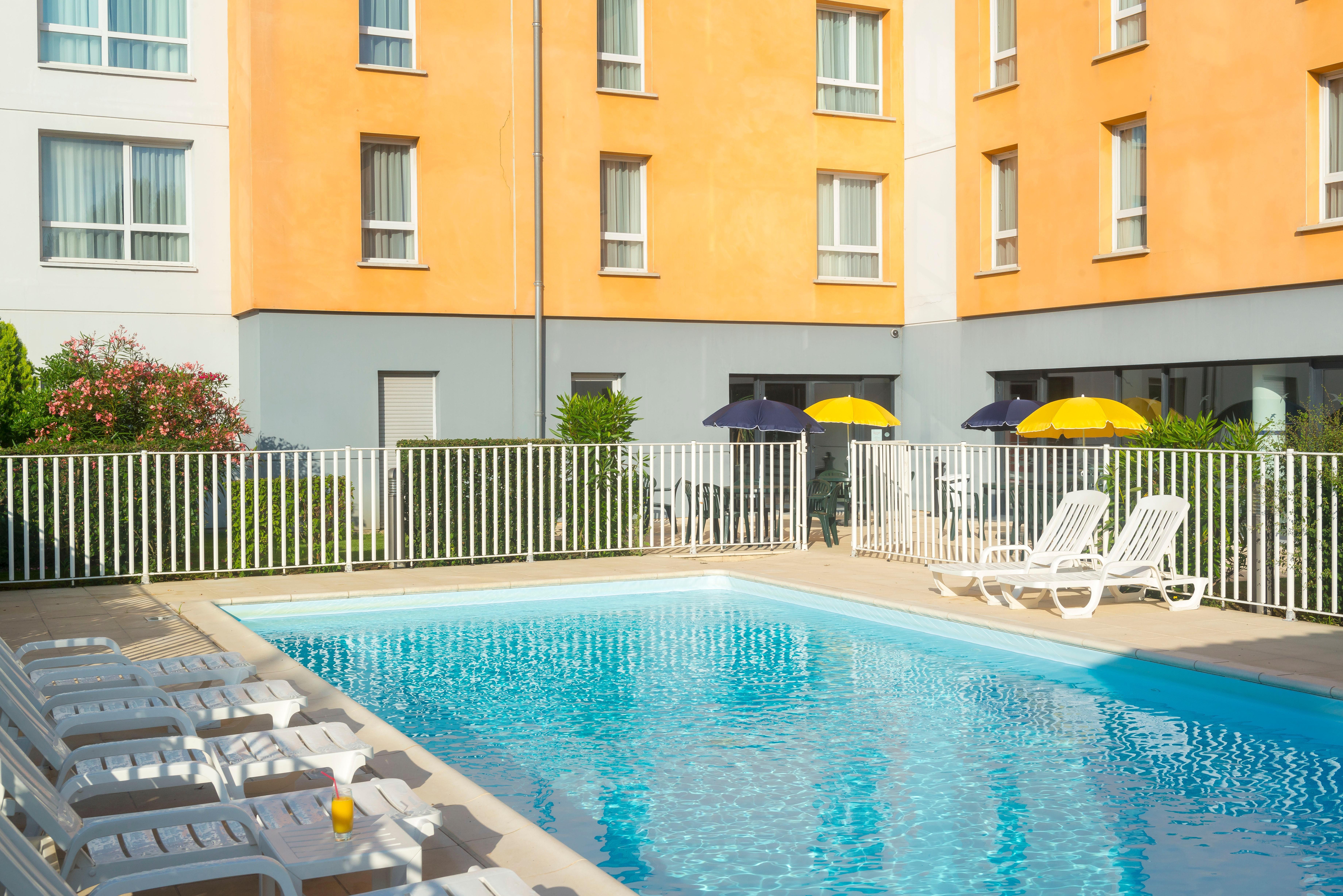 Comfort Aparthotel Каркассон Экстерьер фото