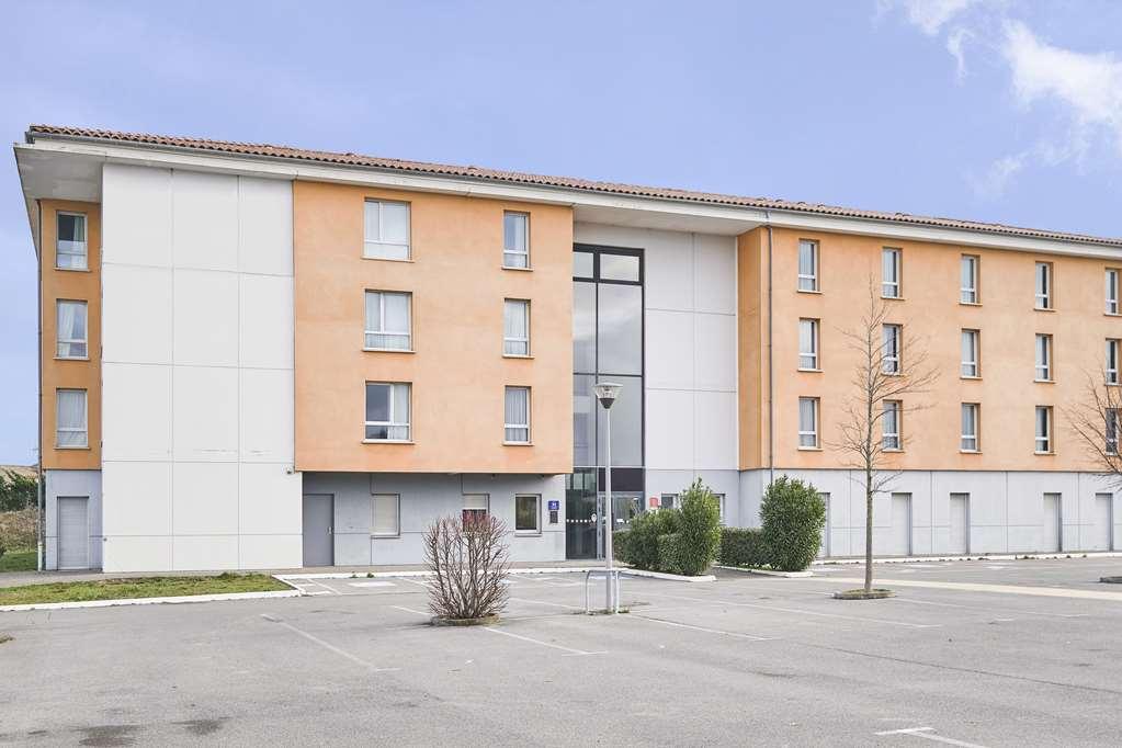 Comfort Aparthotel Каркассон Экстерьер фото