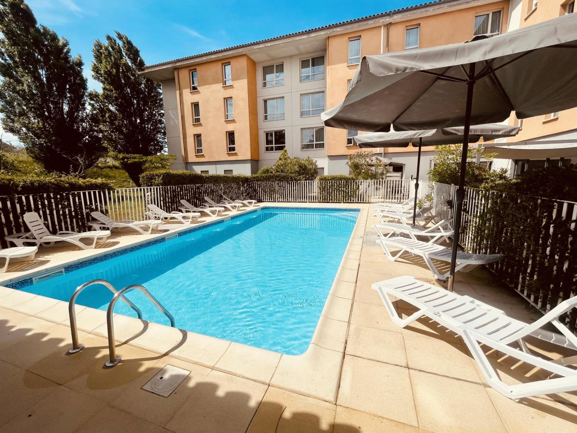 Comfort Aparthotel Каркассон Экстерьер фото