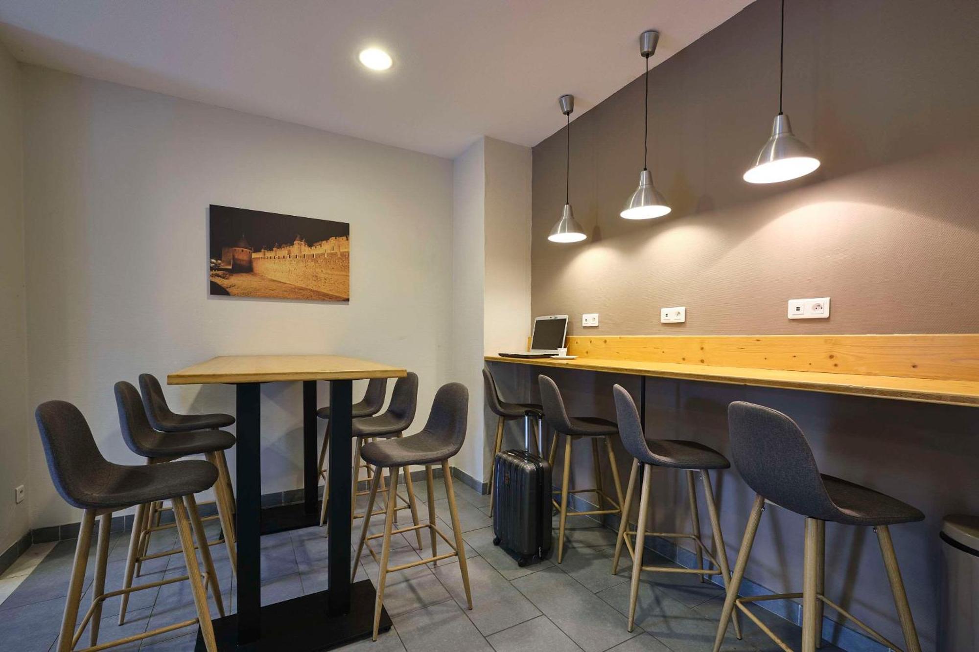 Comfort Aparthotel Каркассон Экстерьер фото