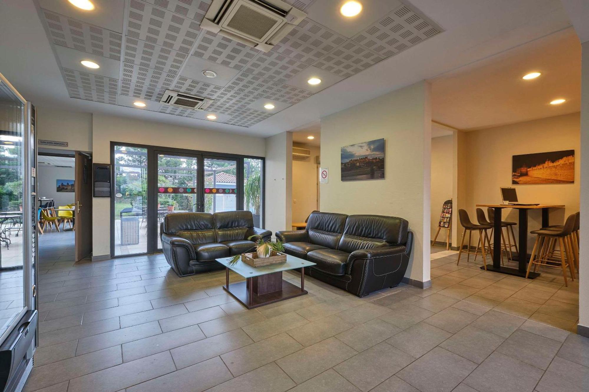 Comfort Aparthotel Каркассон Экстерьер фото